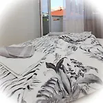 Апартаменты In Mit Eigenem Balkon By Interhome