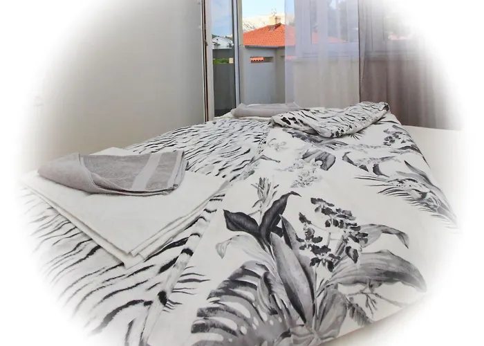 Apartmán In Mit Eigenem Balkon By Interhome